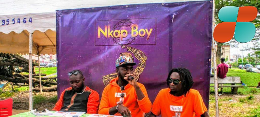 la Conférence de presse et signature de Rok'l chez Nkap Boy - parazit music célibataire